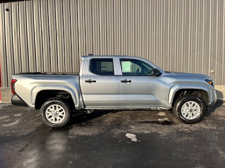 2025 Toyota Tacoma SR Truck Double Cab