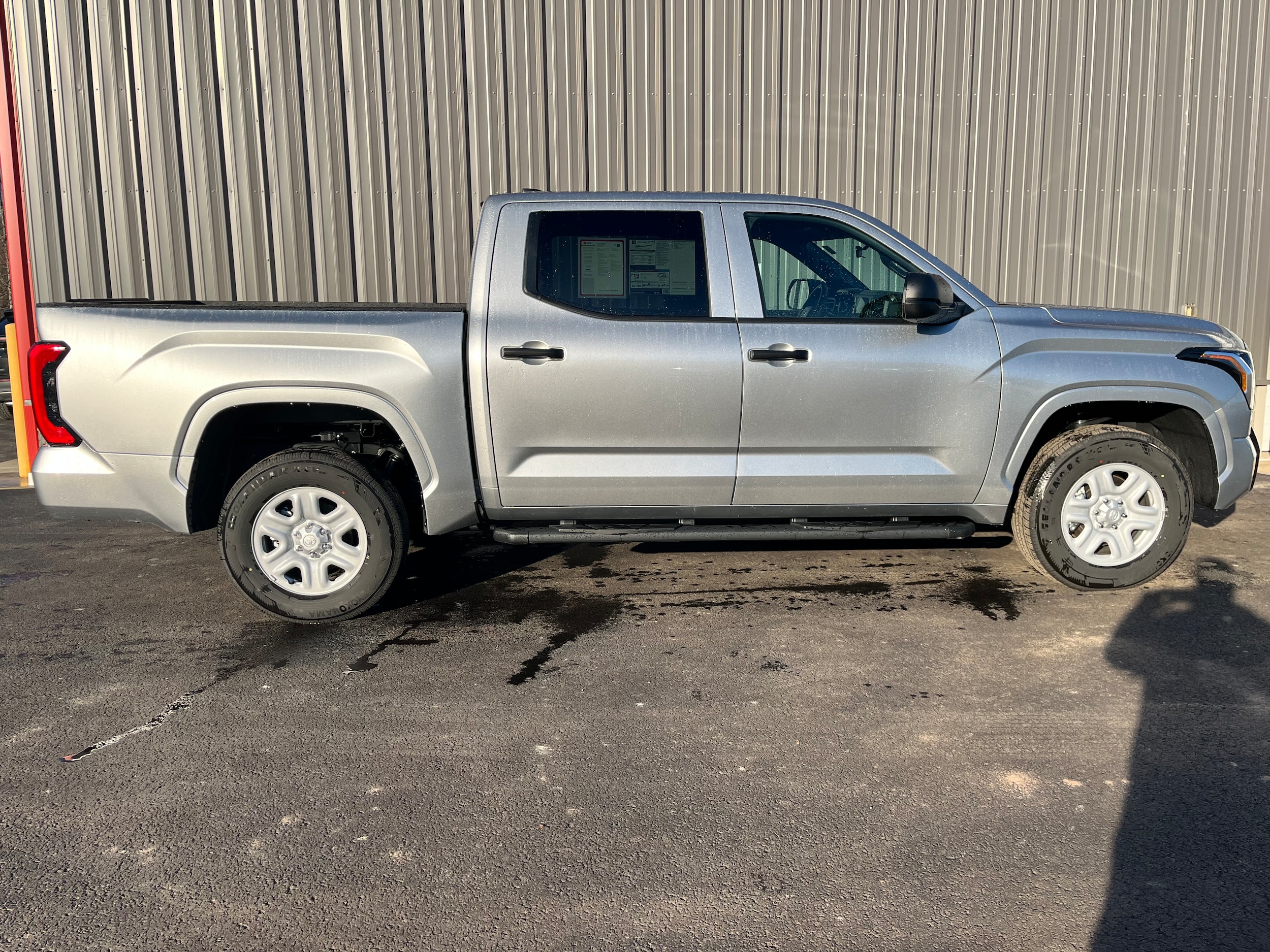 2025 Toyota Tundra SR's photo