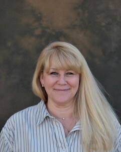 Staff member Deborah Decker from ID_4199db17d0d7
