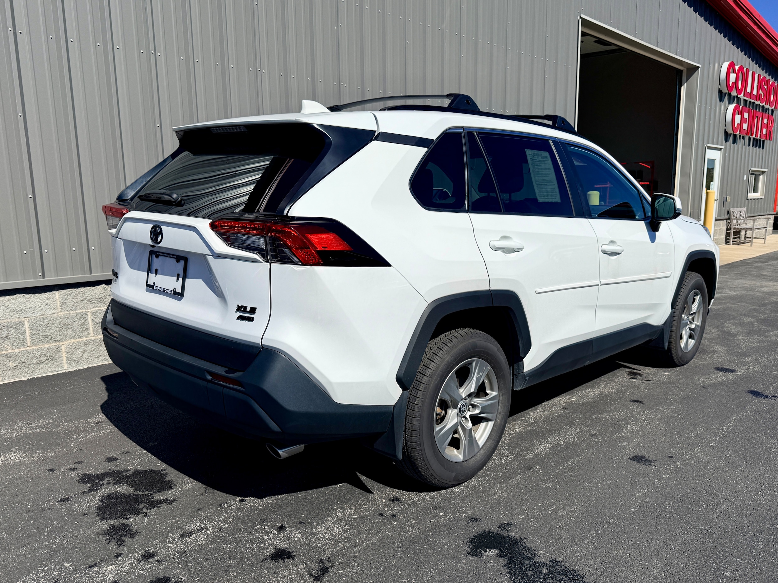2023 Toyota RAV4 XLE - Photo 36