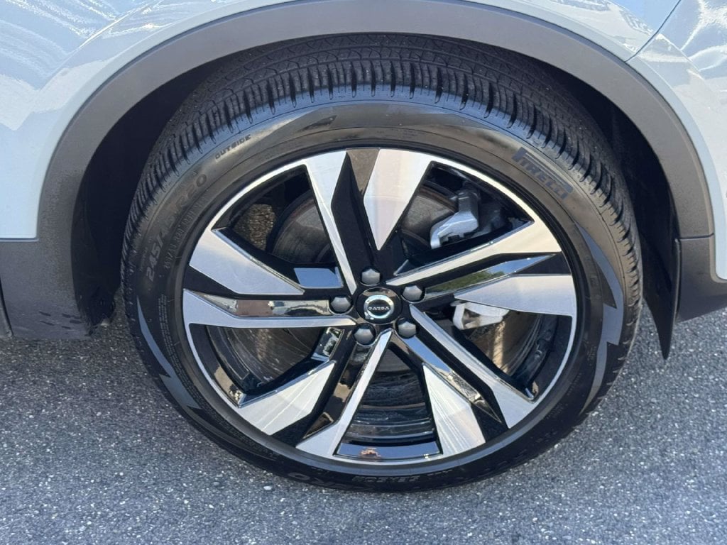 2026 Volvo XC40 Ultra - Photo 6