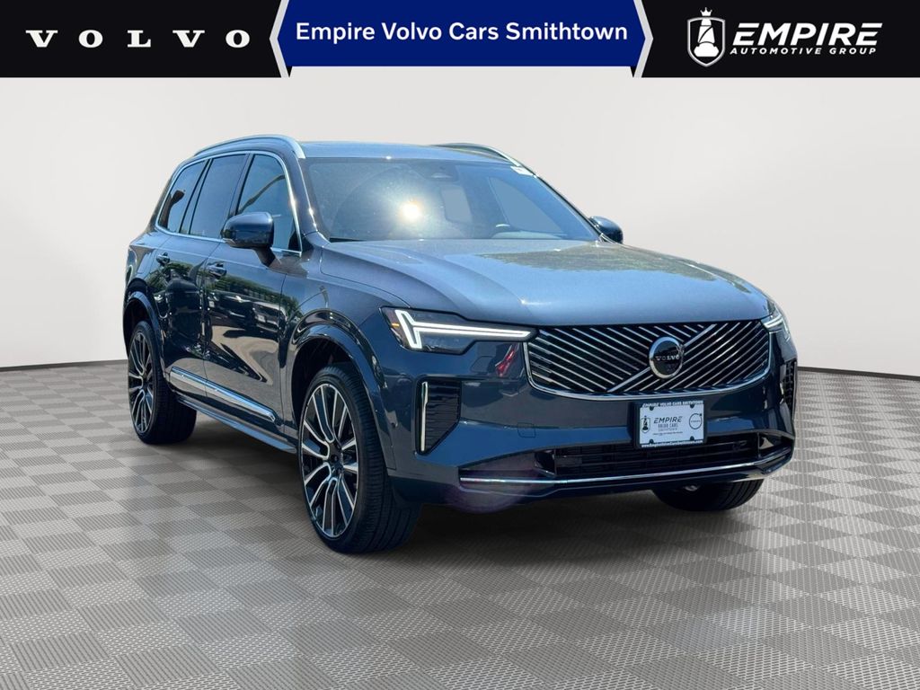 2026 Volvo XC90 B6 Plus Bright 7-Seater 4WD's photo