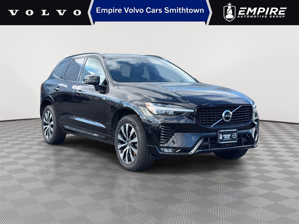 2024 Volvo XC60 Core's photo