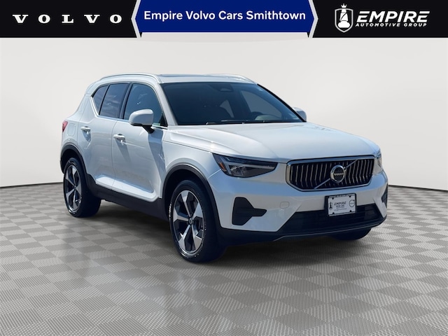 2025 Volvo XC40 B5 Core Bright Theme SUV