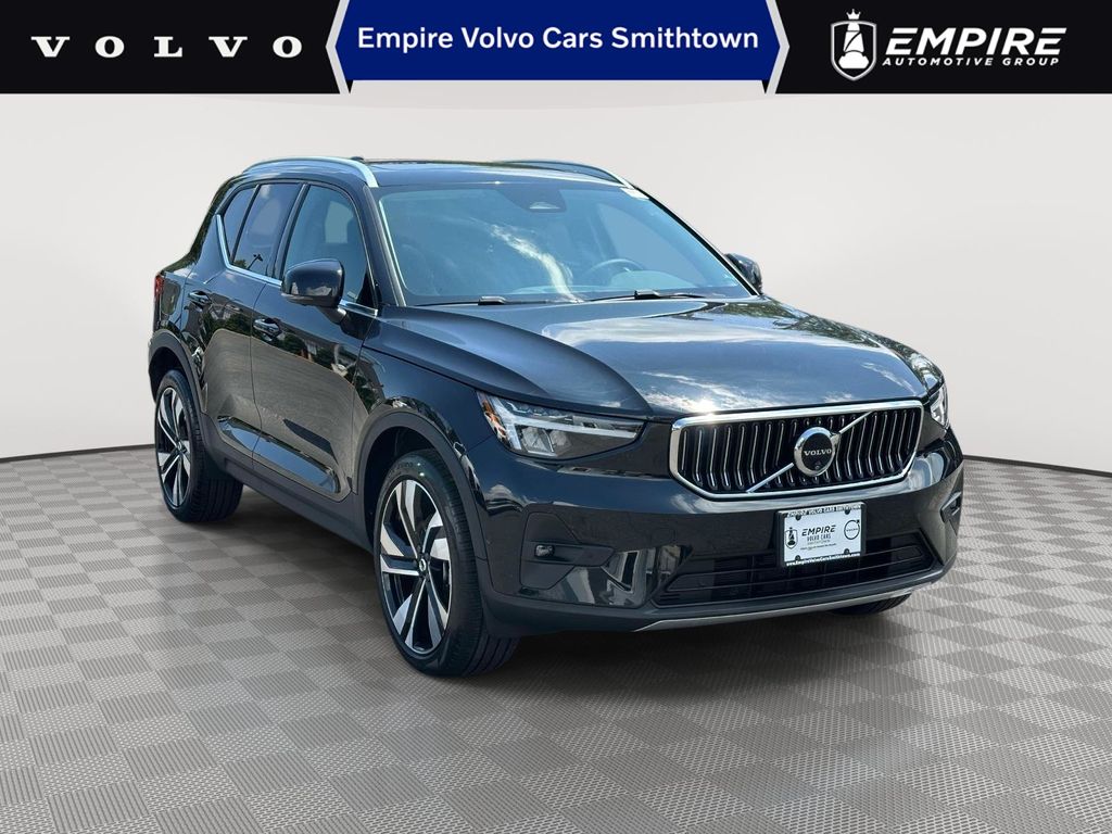 2024 Volvo XC40