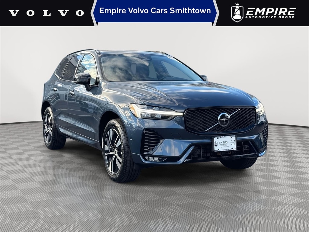 2026 Volvo XC60 Plus's photo
