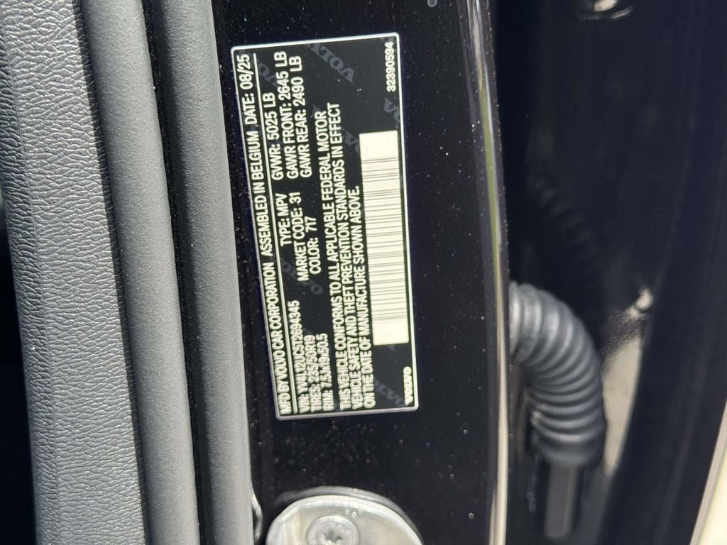 2026 Volvo XC40 Plus - Photo 19