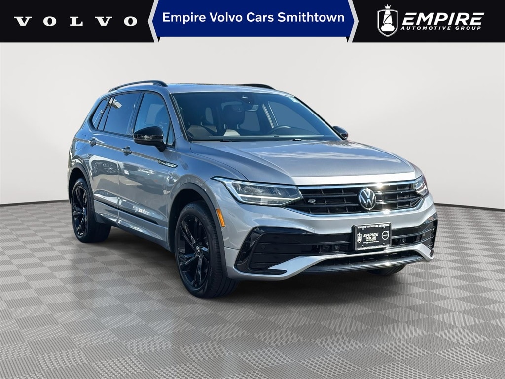2023 Volkswagen Tiguan SE R-LINE BLACK