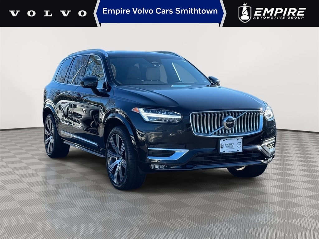 2023 Volvo XC90 SUV 