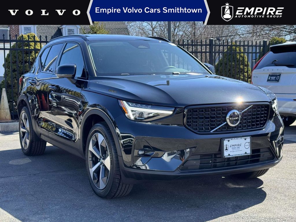 2026 Volvo XC40