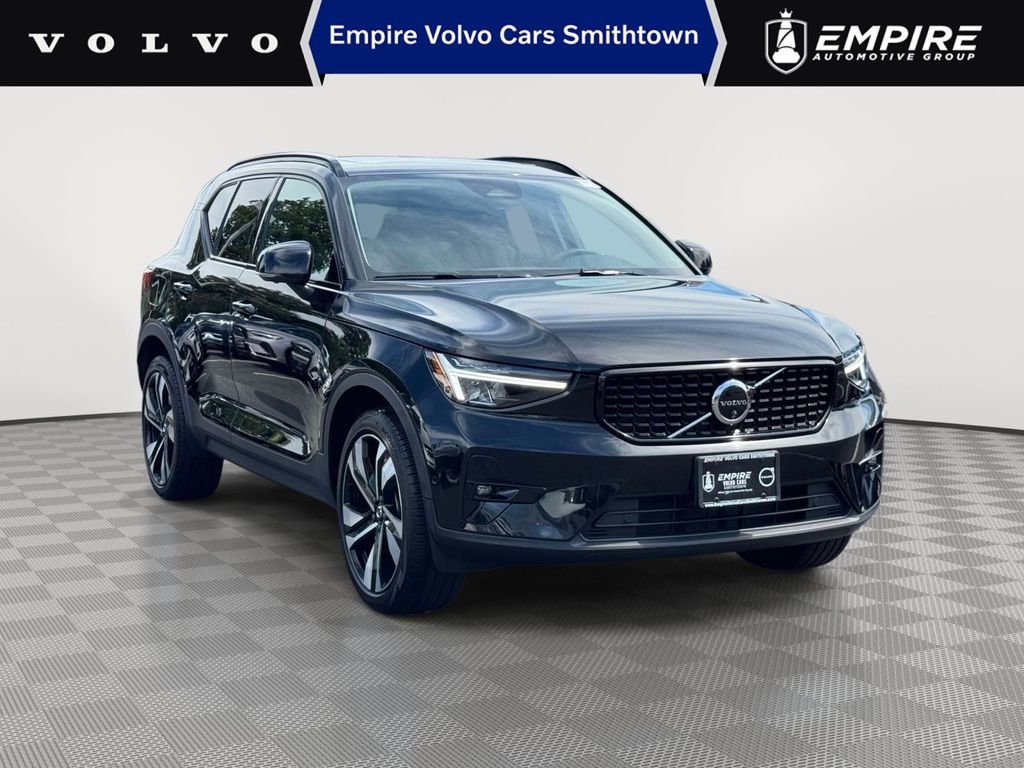 2024 Volvo XC40