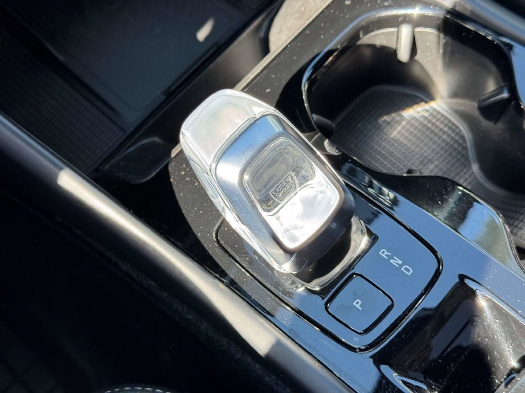 2026 Volvo XC40 Ultra - Photo 27