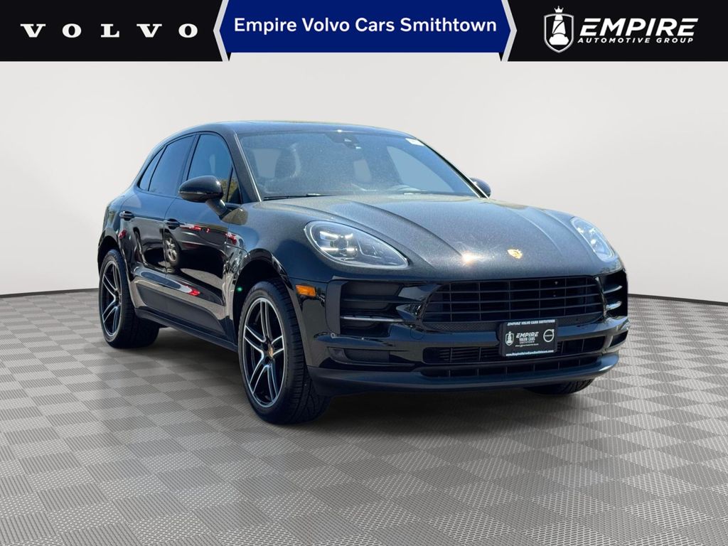 2020 Porsche Macan Base
