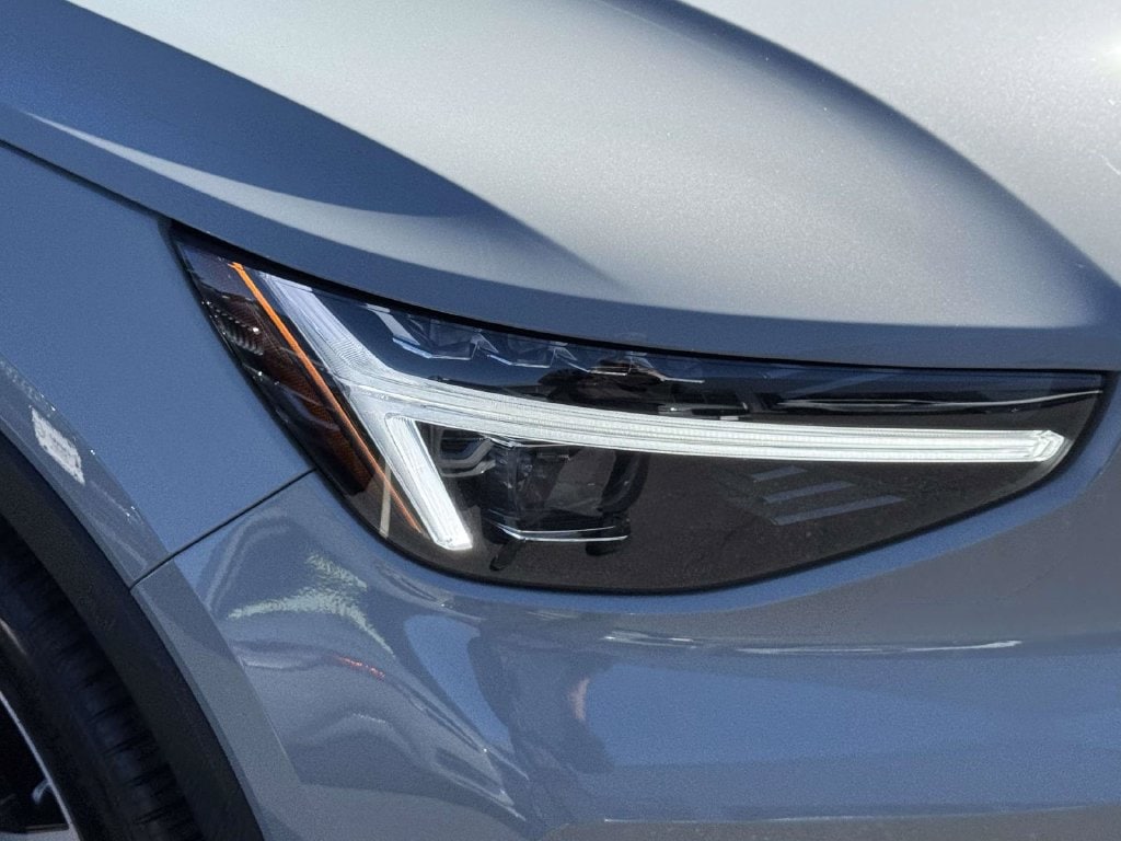 2026 Volvo XC40 Ultra - Photo 7