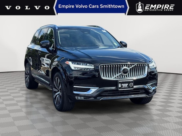 2025 Volvo XC90 B5 Core SUV