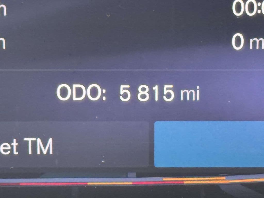 2026 Volvo XC60 Plus - Photo 28