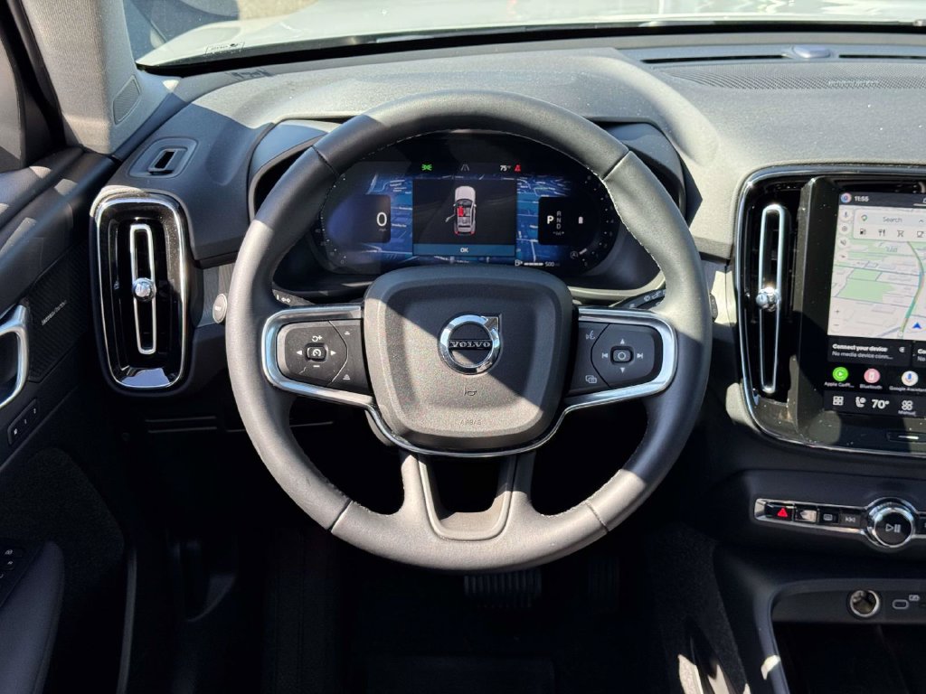 2026 Volvo XC40 Ultra - Photo 12