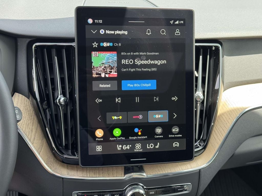 2026 Volvo XC60 Plus - Photo 29