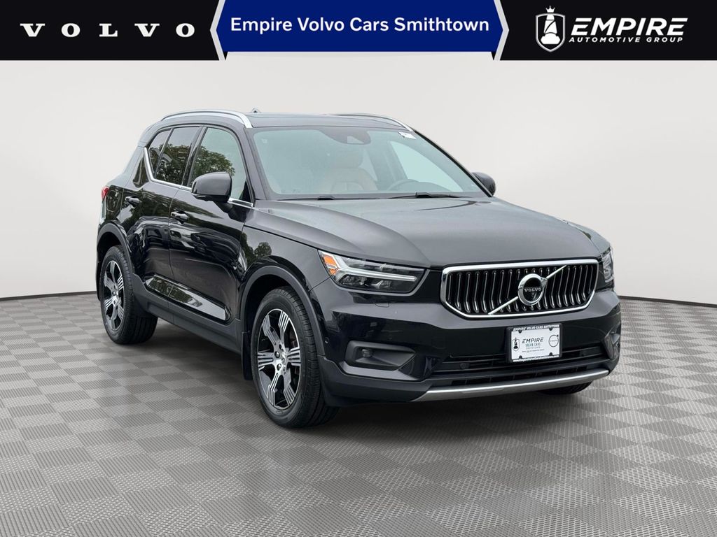 2022 Volvo XC40 T5 Inscription AWD's photo