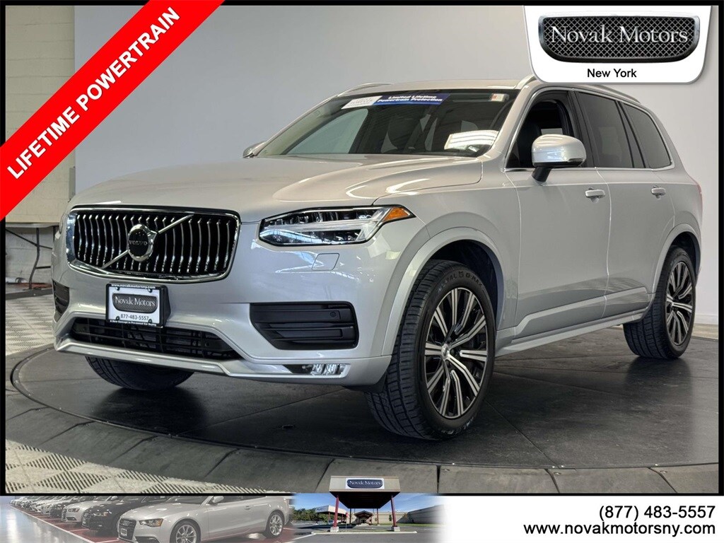 2023 Volvo XC90 B5 Core photo 3