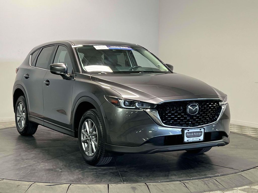 2023 Mazda CX-5 S Select Package Auto AWD's photo