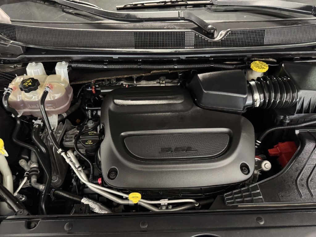 2021 Chrysler Pacifica Touring L - Photo 34