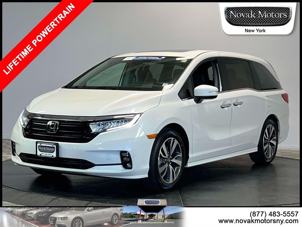 Used 2023 Honda Odyssey Touring Van