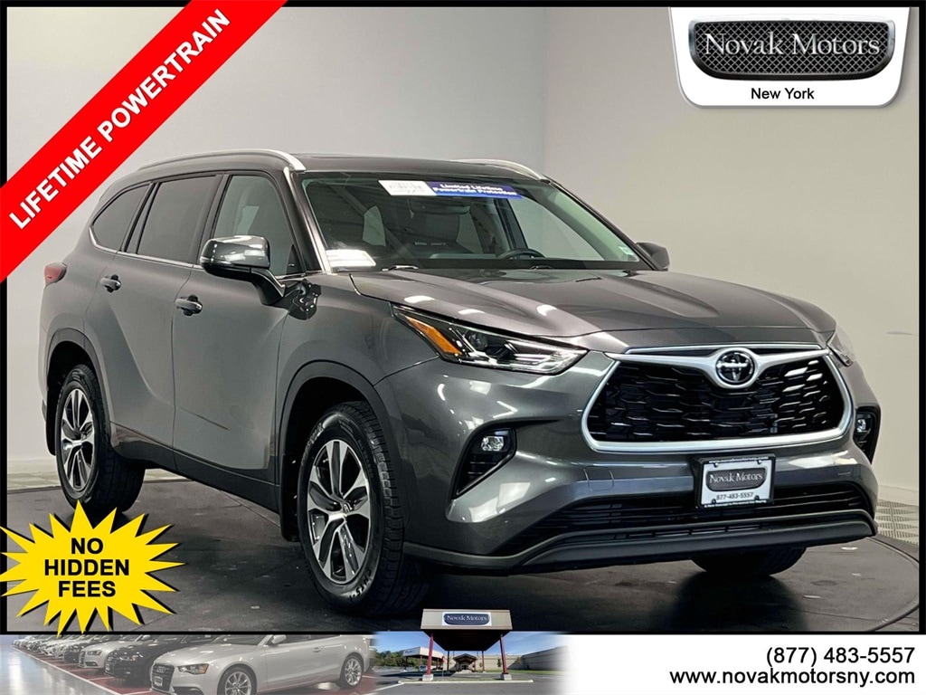 Used 2022 Toyota Highlander XLE SUV