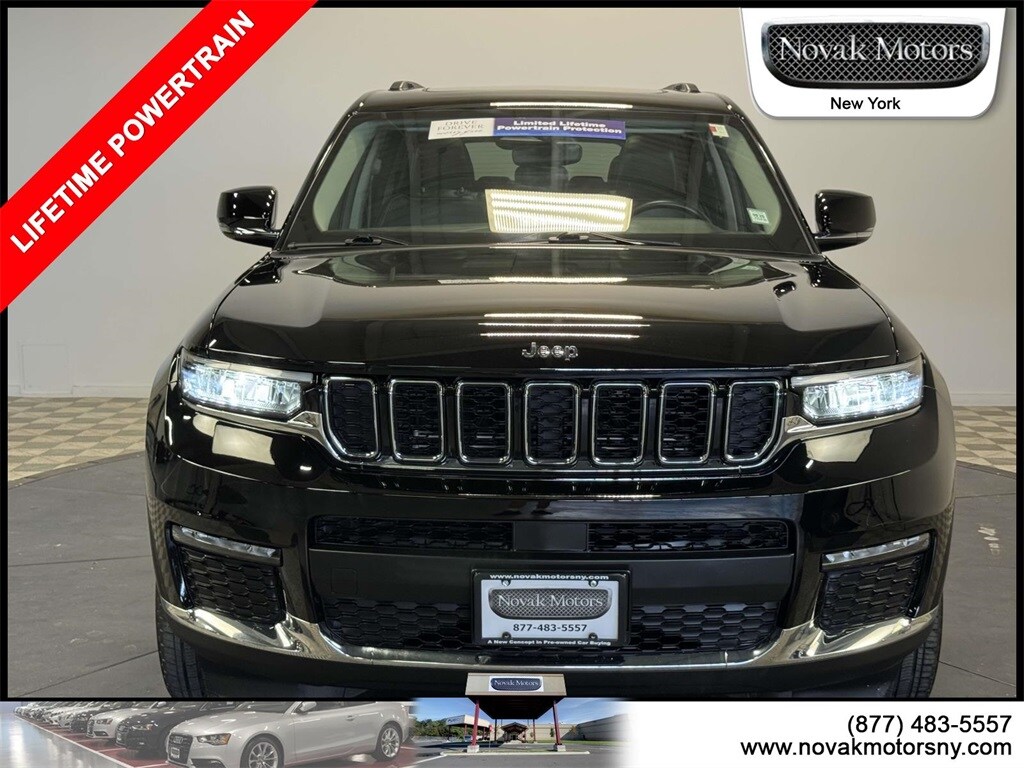2022 Jeep Grand Cherokee Limited photo 2