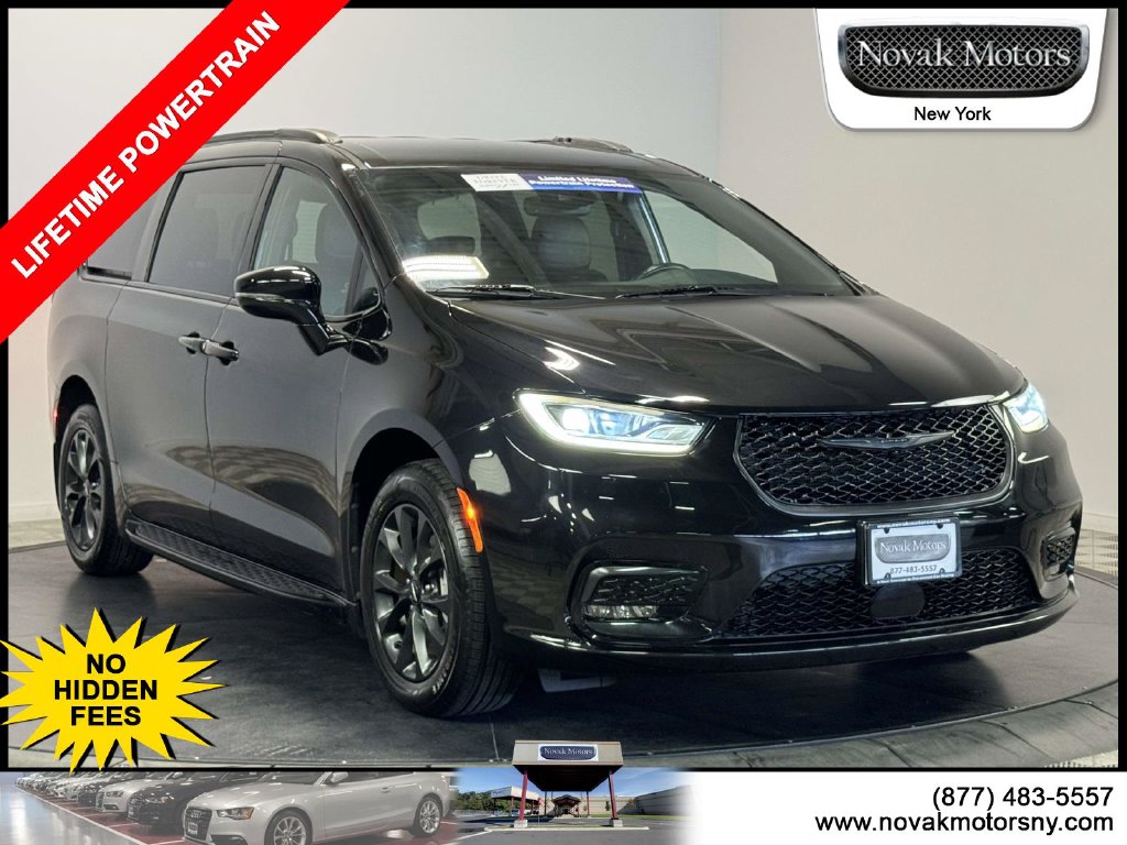 2021 Chrysler Pacifica Touring L