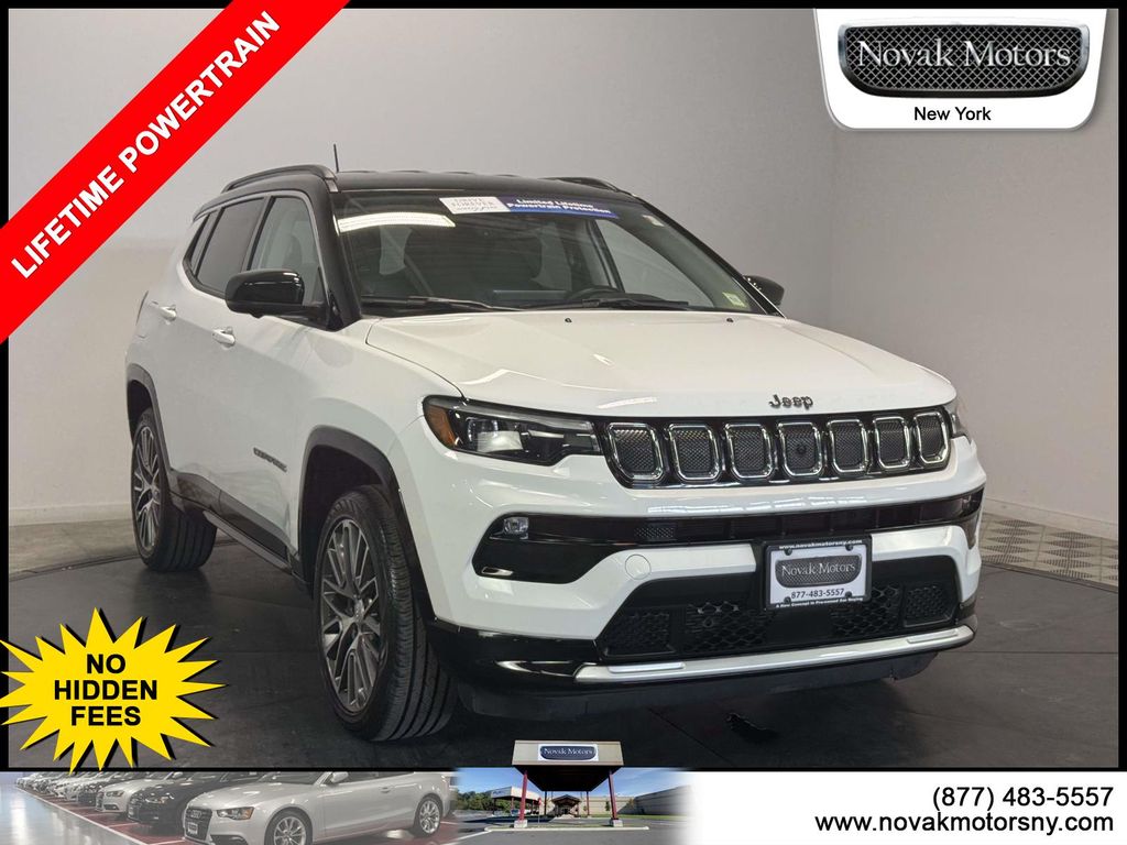 2022 Jeep Compass Limited 4X4's photo