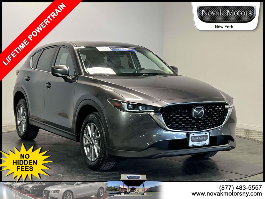 2023 Mazda CX-5 S Select Package Auto AWD's photo