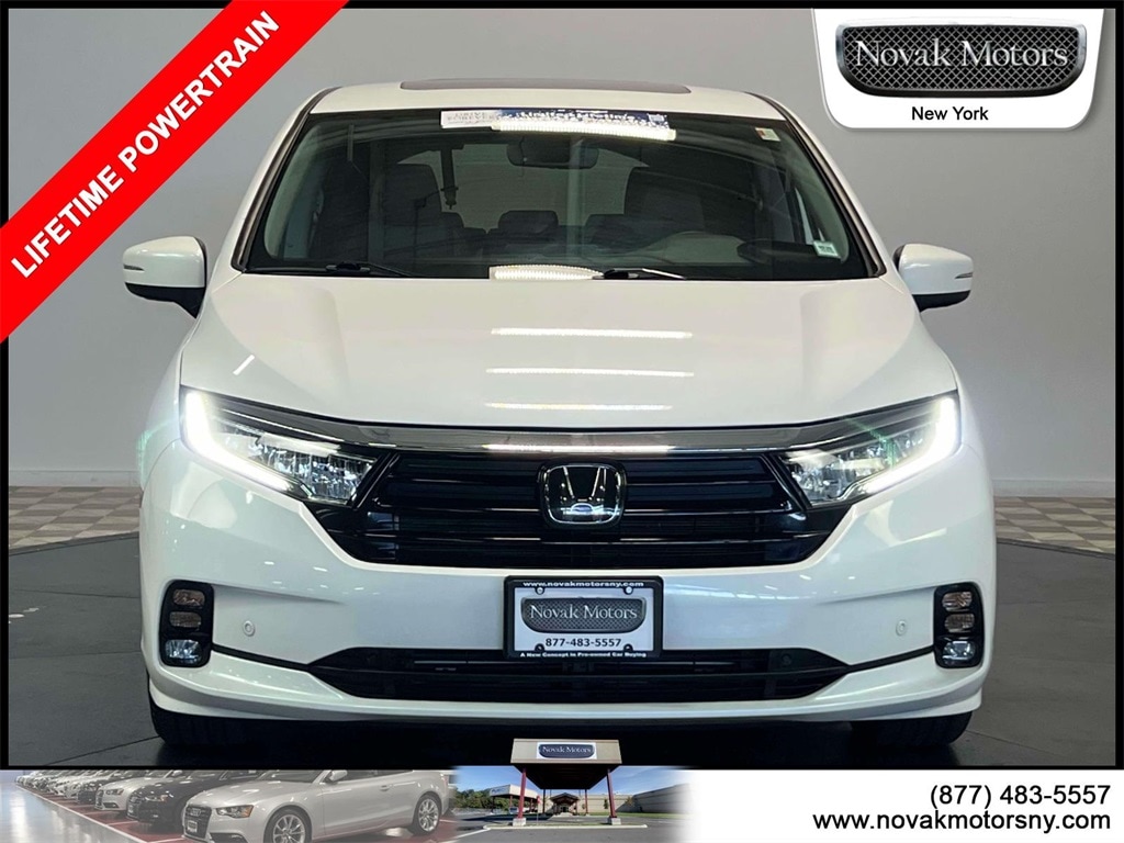 Used 2023 Honda Odyssey Touring Van