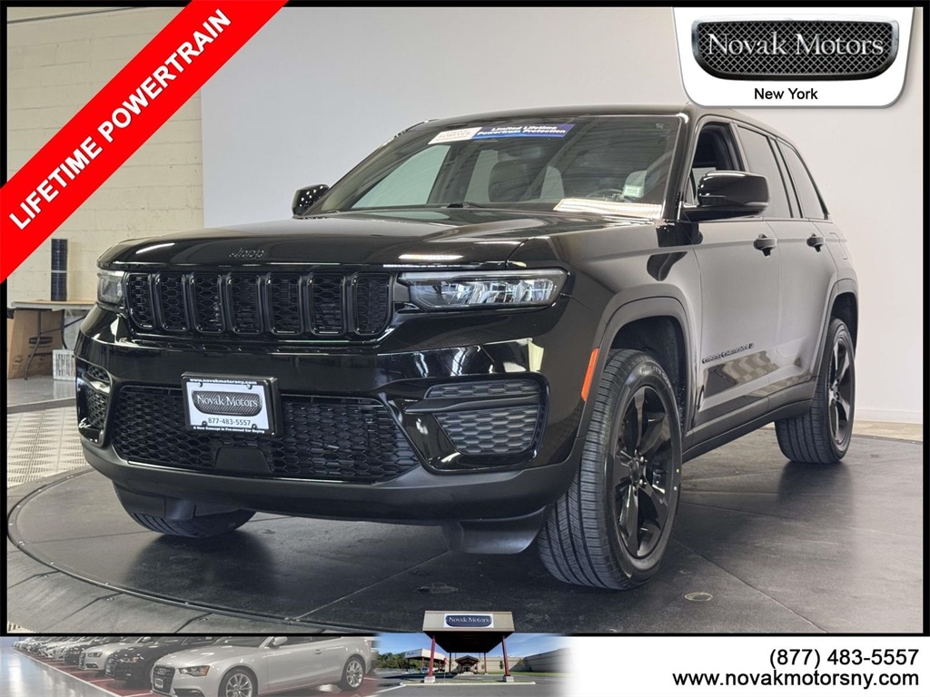 Used 2022 Jeep Grand Cherokee Altitude SUV