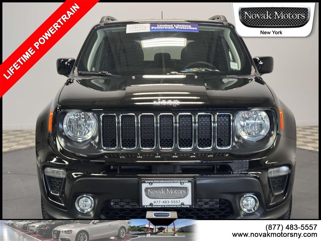 2019 Jeep Renegade Latitude photo 2