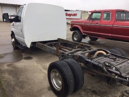 Used 10 Ford E Series Chassis For Sale At Engel Bros Inc Vin 1fdxe4fl0ada