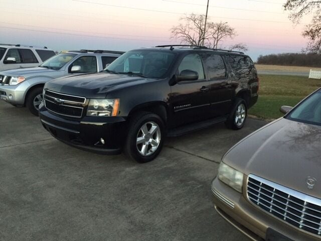 Used 2009 Chevrolet Suburban LT1 with VIN 1GNFK26319J124407 for sale in Farina, IL