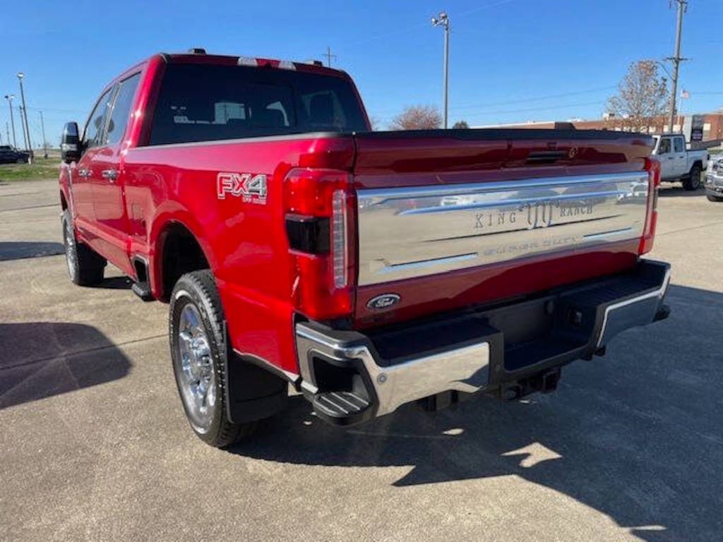 Used 2024 Ford F-250 Super Duty King Ranch 4x4 4dr Crew Cab 6.8 ft. SB Pickup Pickup Truck