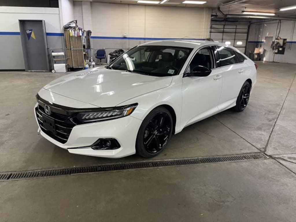 Used 2021 Ford Explorer XLT SUV