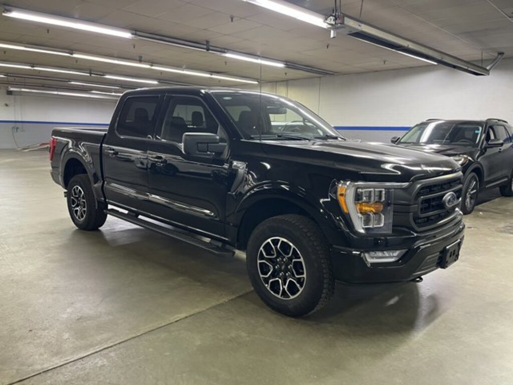 Certified 2023 Ford F-150 XLT CREW CAB TRUCK