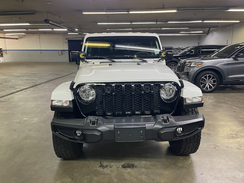 Used 2022 Jeep Gladiator Sport Crew Cab Short Bed Truck
