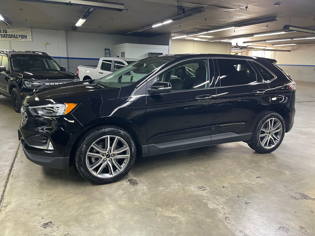 Used 2024 Ford Edge Titanium SUV