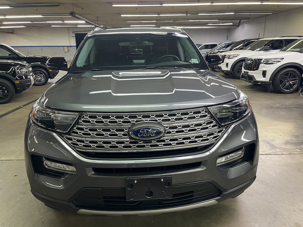 Certified 2022 Ford Explorer Limited SUV