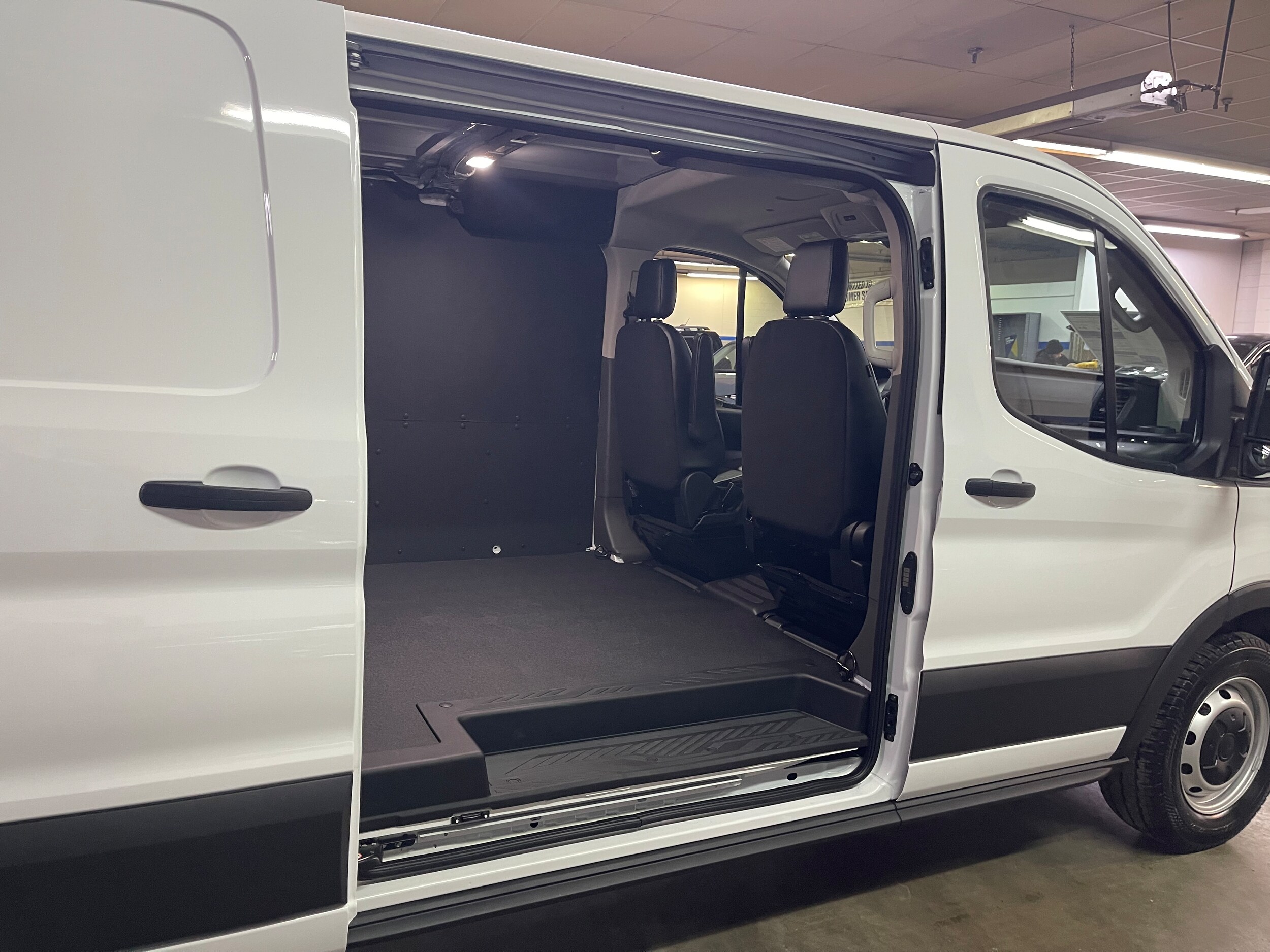 2026 Ford Transit Van Base - Photo 8