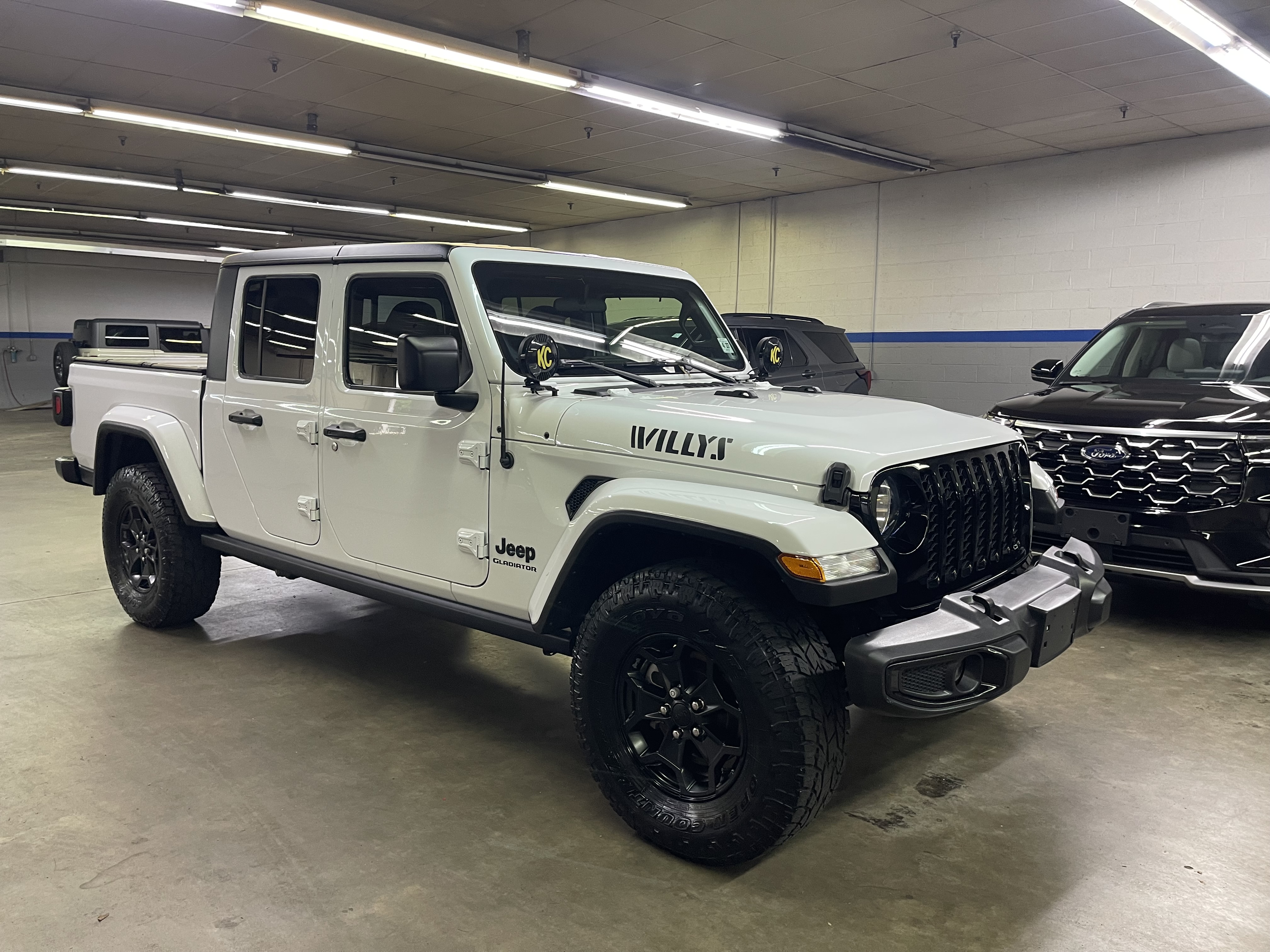  Jeep Gladiator