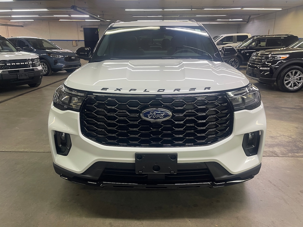 New 2026 Ford Explorer ST-Line SUV