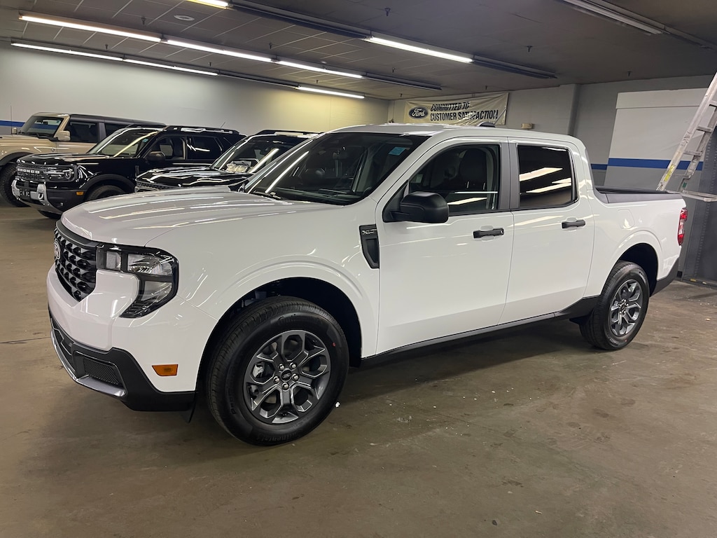 New 2025 Ford Maverick XLT TRUCK