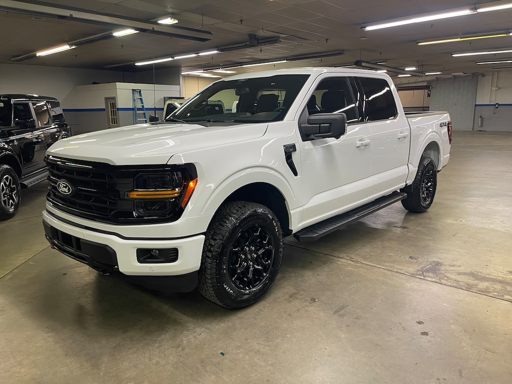 New 2026 Ford F-150 XLT TRUCK
