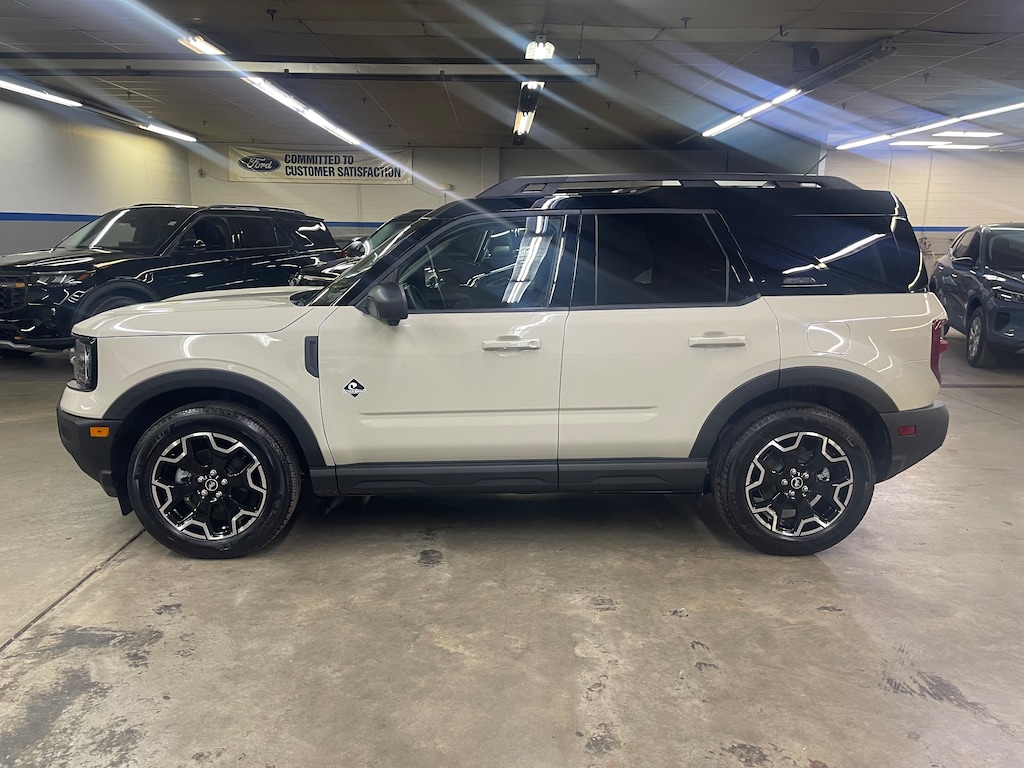 Certified 2025 Ford Bronco Sport Outer Banks SUV
