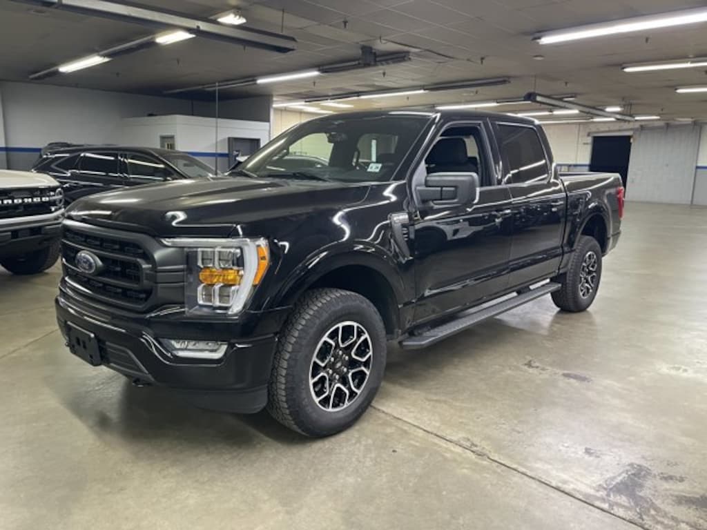 Certified 2023 Ford F-150 XLT CREW CAB TRUCK